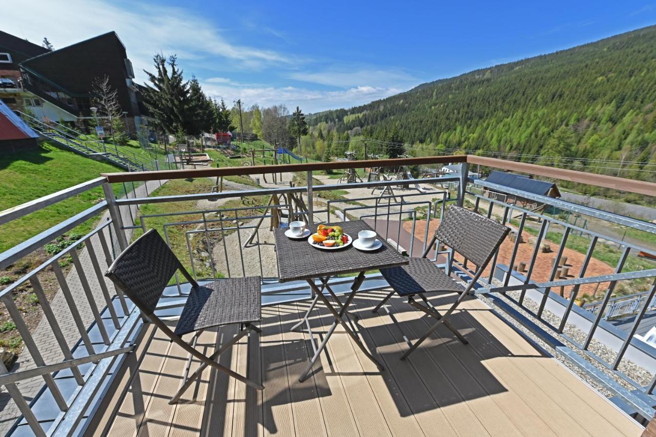 Hotel Jirinka Dolni Morava Exterior photo