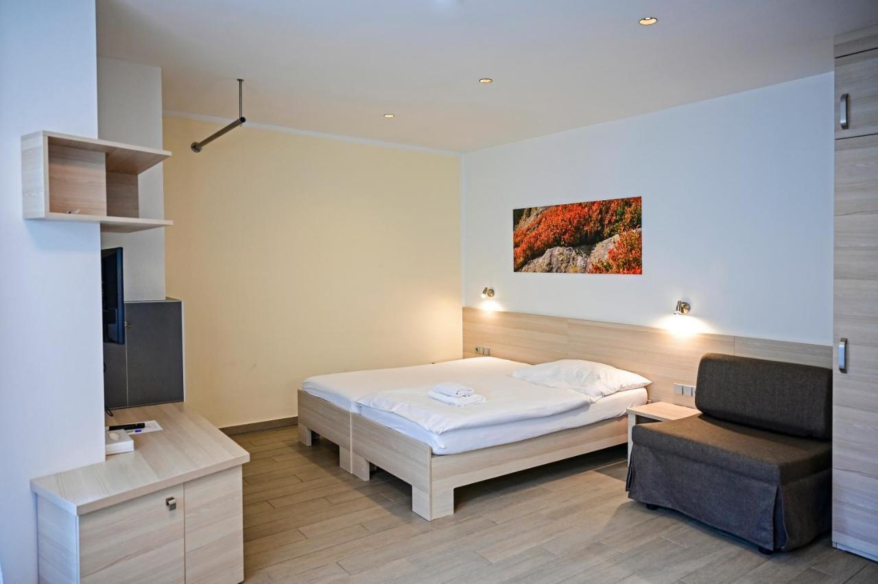 Hotel Jirinka Dolni Morava Exterior photo